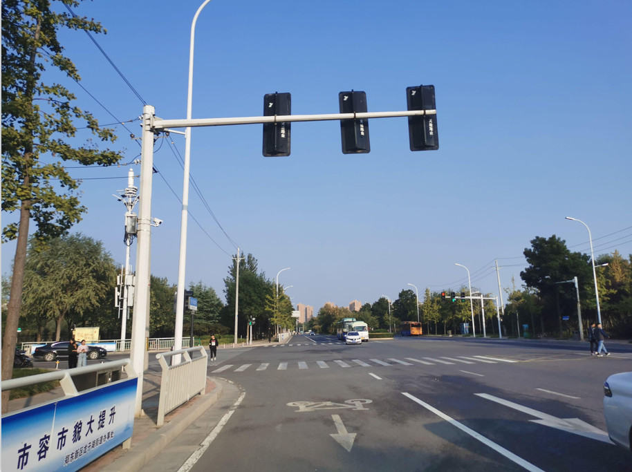 鹤壁道路信号灯杆安装