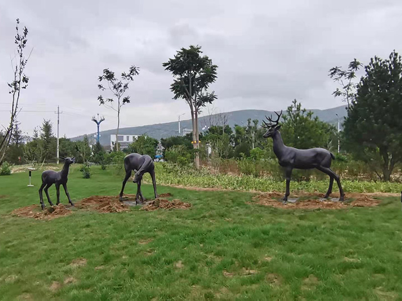 白银铸铜雕塑多少钱,寺院铸铜雕塑厂家