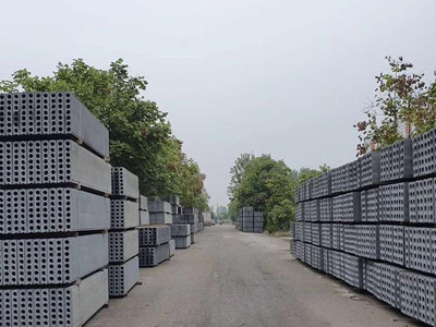 新疆复合石膏隔墙板生产厂家