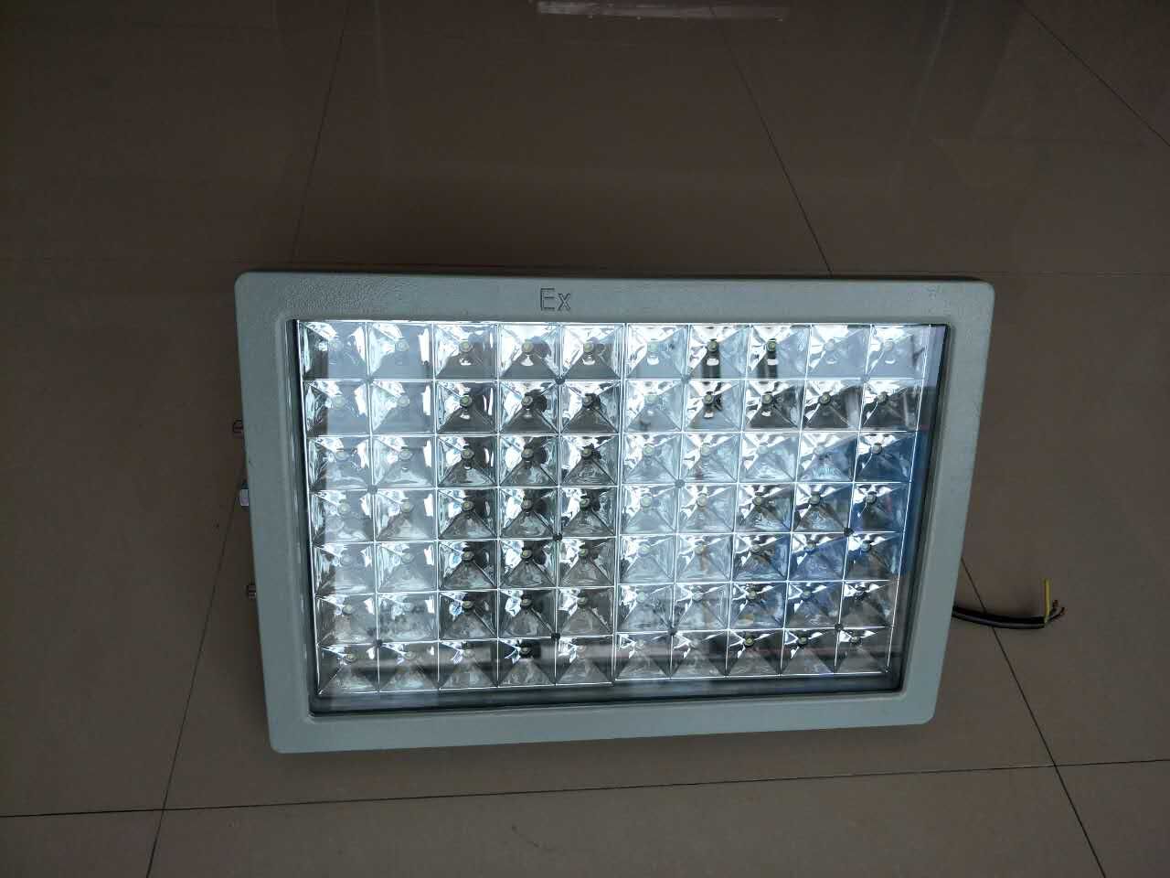 防爆免维护LED泛光灯厂家|耐用的防爆灯上海哪里有