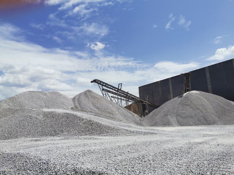 青海石灰石生产-武威碳酸钙生产线-武威碳酸钙多少钱