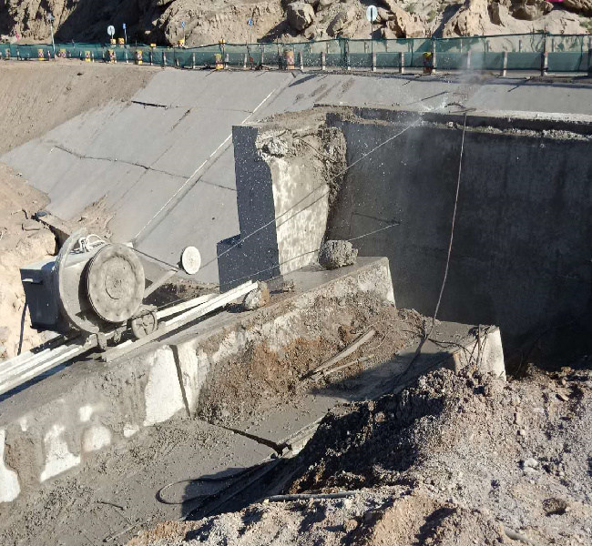 新疆混凝土桥梁切割拆除-阿勒泰混凝土桥梁切割拆除公司