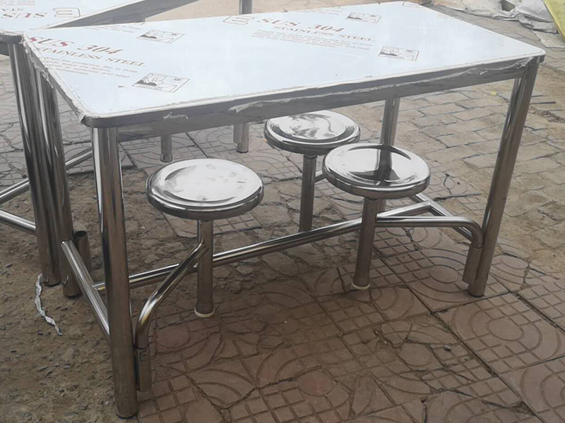 河南学校不锈钢餐桌椅定制,大学食堂餐桌椅定做