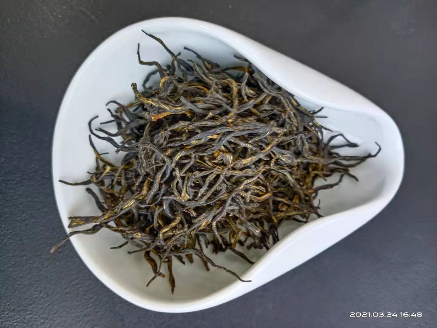 山东伯爵红茶多少钱,蜂蜜红茶批发厂家