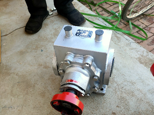 甘肃不锈钢外润滑齿轮泵工作原理,计量不锈钢齿轮泵厂家