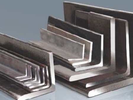 莆田冷镀锌角钢用途,热轧角钢供应