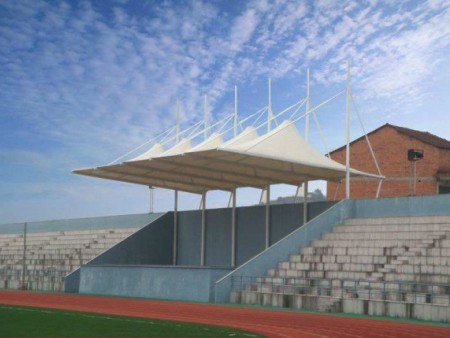 内蒙古操场看台膜结构定做,膜结构体育看台安装