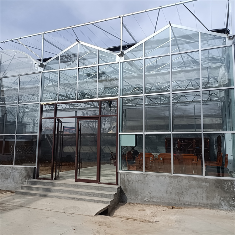 贵州草莓玻璃温室工程,蝴蝶兰玻璃温室多少钱