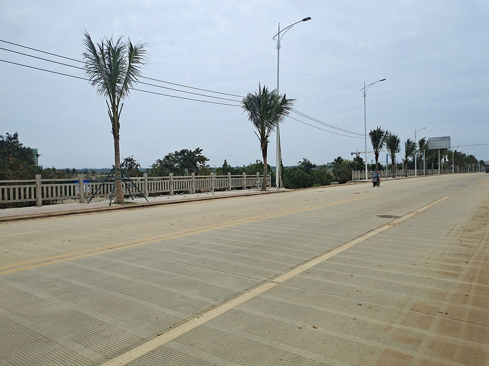 澄邁高速路護欄坡定制,河道欄桿定制