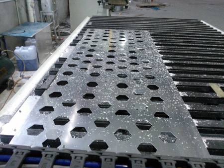 大连铝单板切割工艺-本溪铝板切割厂家-和平铝板切割加工