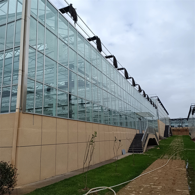 安徽玻璃温室餐厅承建
