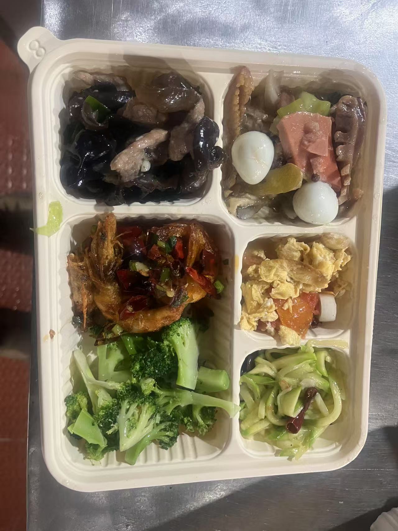 合川团餐配送团队