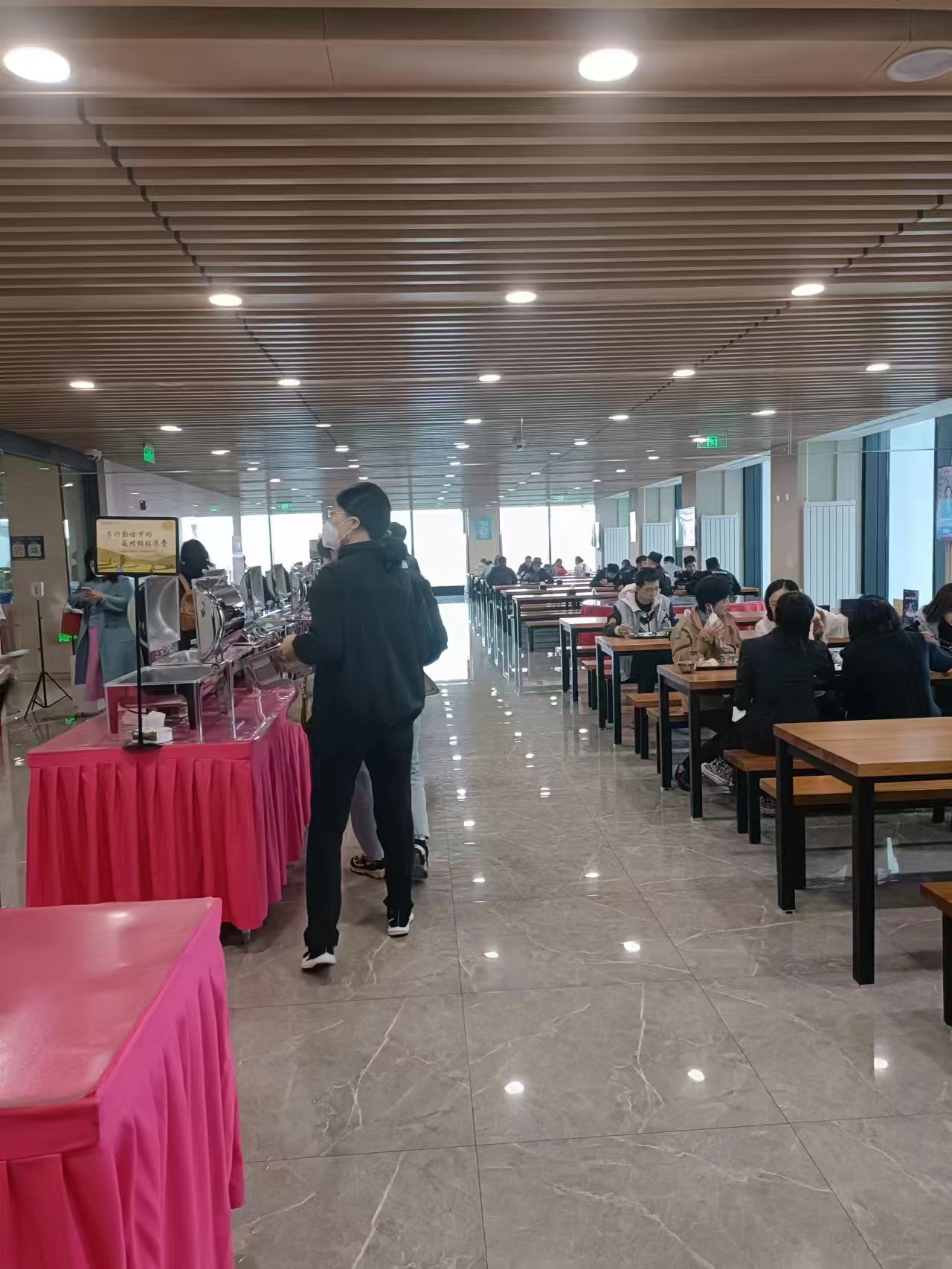 旅顺口学校食堂托管联系方式
