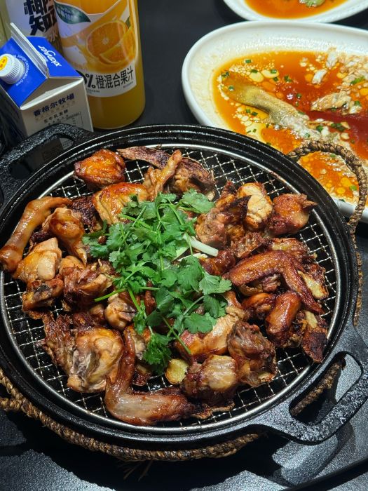 黄岩医院食堂服务联系电话